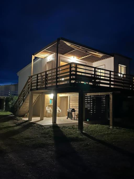 Maison Chalet 200 M De La Plage Climatisation Et Wifi Gruissan Exterior photo