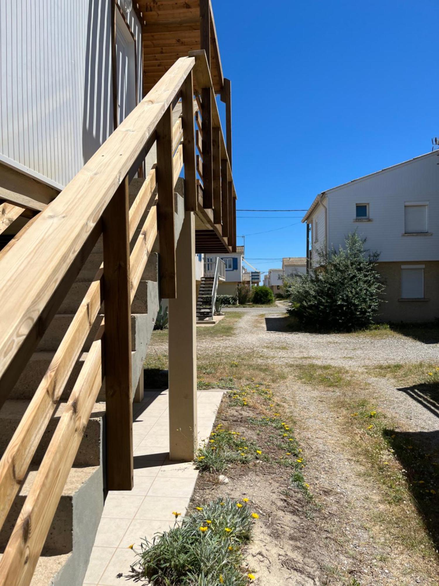 Maison Chalet 200 M De La Plage Climatisation Et Wifi Gruissan Exterior photo